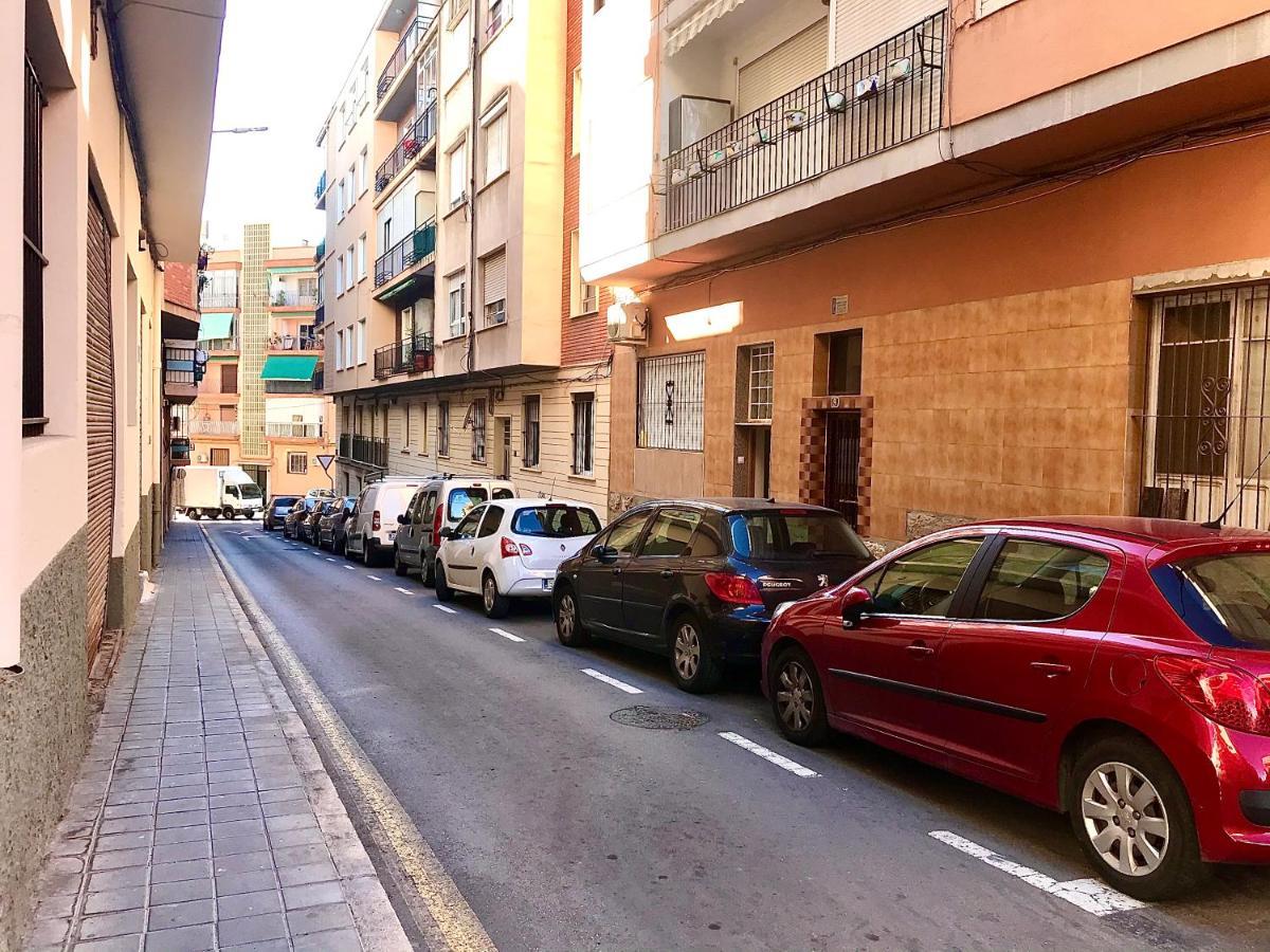 Loft doble altura monoambiente nuevo en Alicante centro Exterior foto
