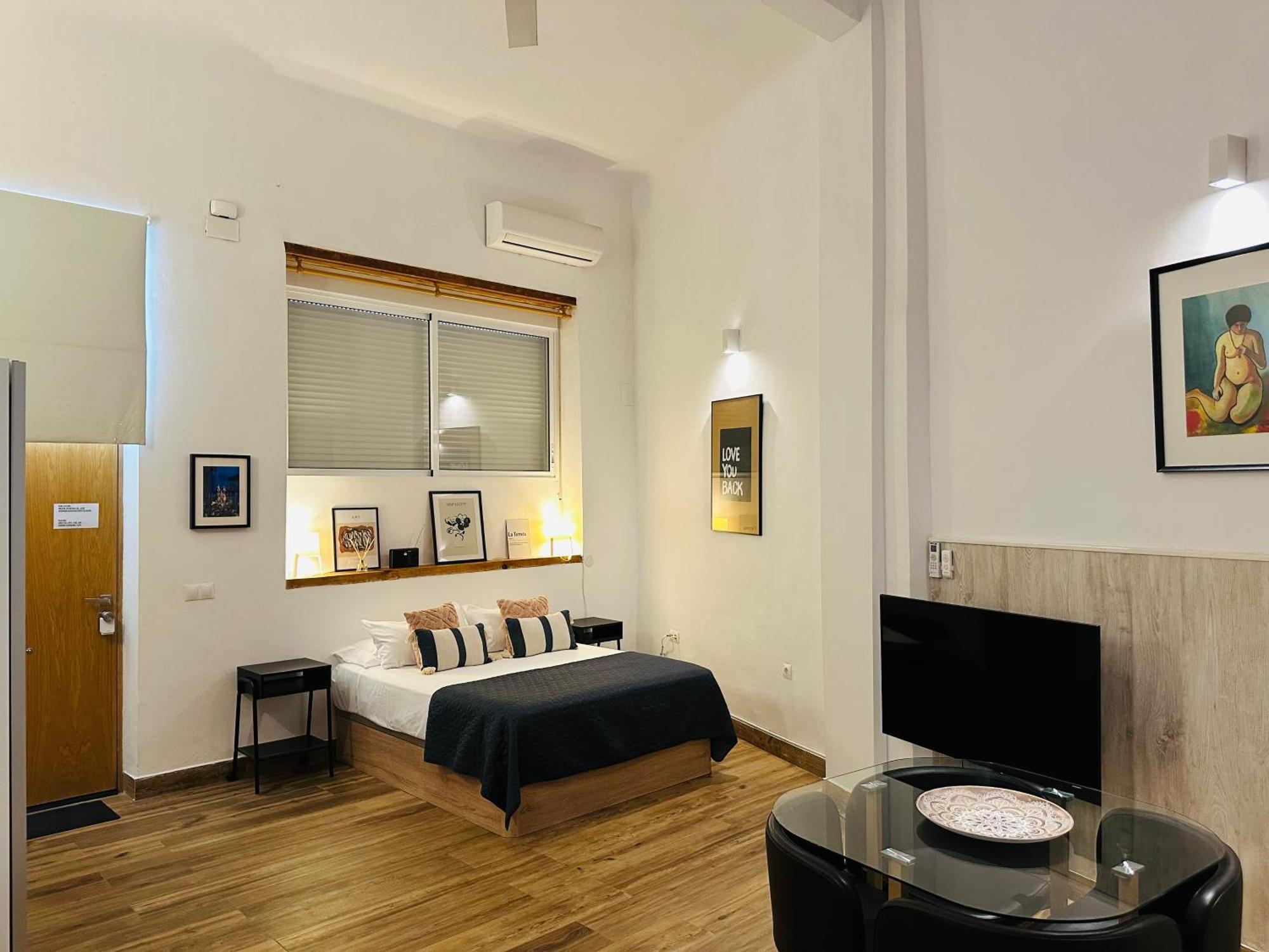 Loft doble altura monoambiente nuevo en Alicante centro Exterior foto